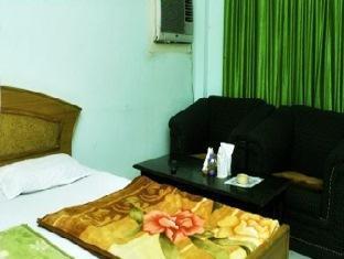 Hotel Neelkanth 勒克瑙 外观 照片